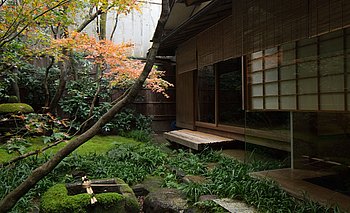 buitenaanzicht ryokan japan